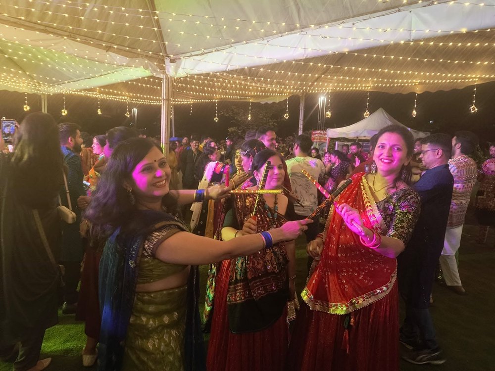 Dandiya dance